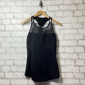 ⭐️ SALE ⭐️ 5-6 for $10 Active Black Mesh Workout Tank Top Size Medium w/ Pads
